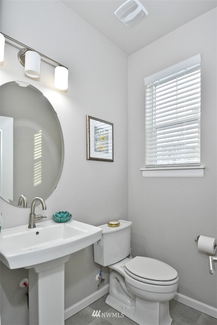 4349 Andasio Loop Southeast Port Orchard, WA 98366 - Photo 28 of 32 Gallery Image 28