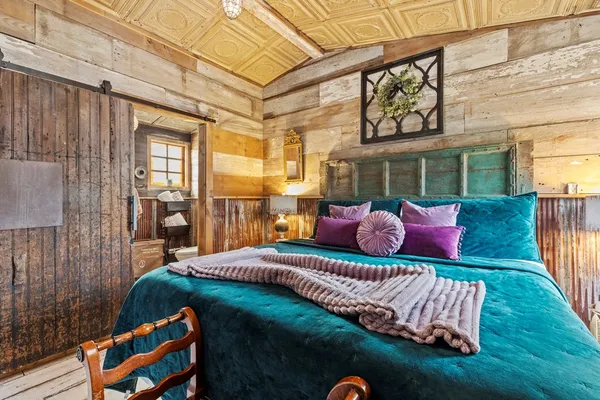 $1,399,000 | 1447 Royal Oaks Loop, Fredericksburg, TX 78624