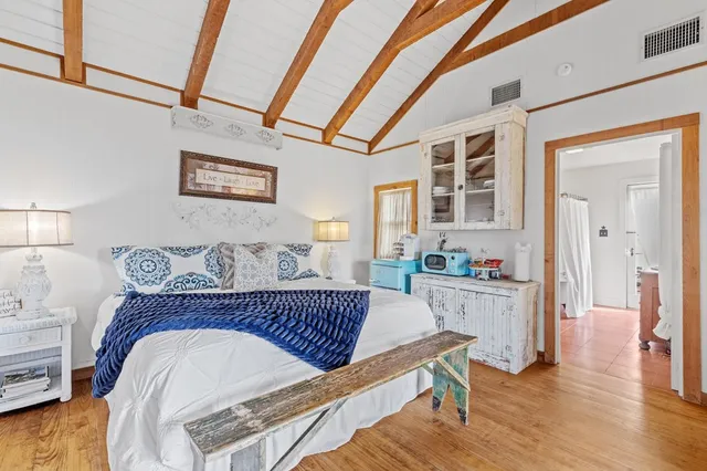 $1,420,000 | 1447 Royal Oaks Loop, Fredericksburg, TX 78624