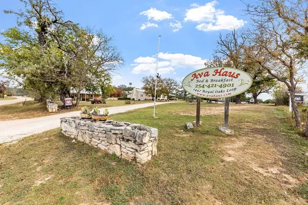 $1,399,000 | 1447 Royal Oaks Loop, Fredericksburg, TX 78624