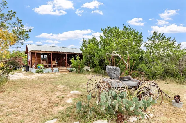 $1,420,000 | 1447 Royal Oaks Loop, Fredericksburg, TX 78624
