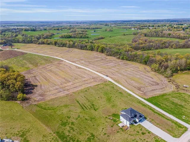 $65,000 | Lot 35 Airfield Lane, Richmond, MO 64085