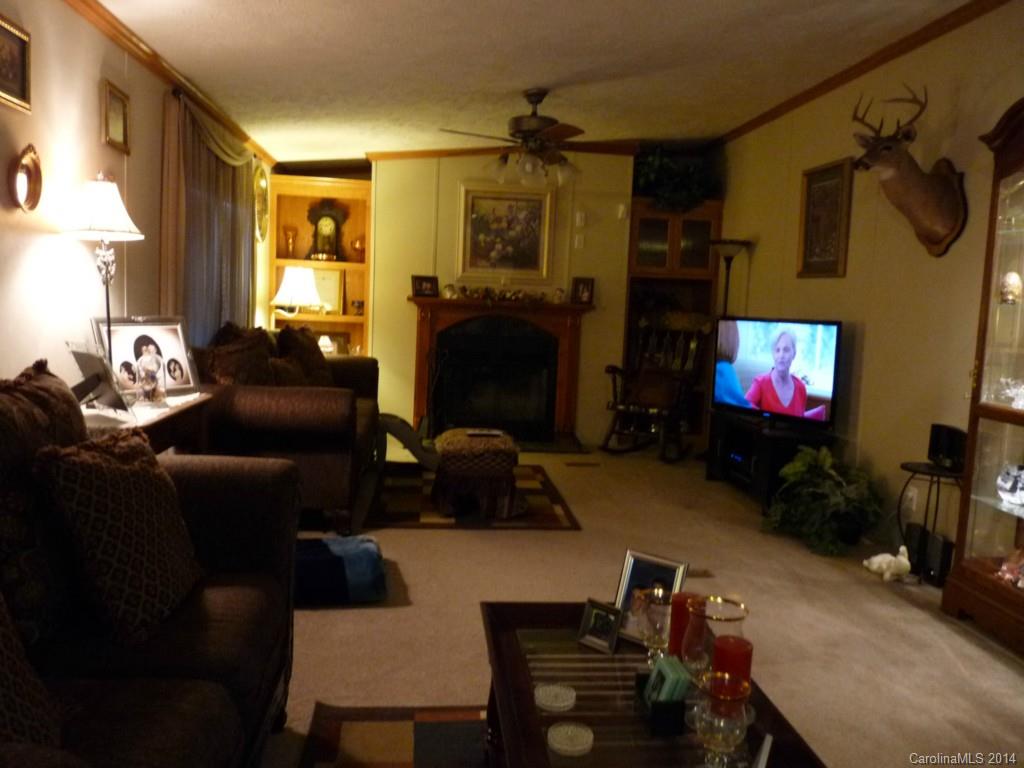 1457 State Rd S-28-313 Cassatt, SC 29032 - Photo 3 of 22