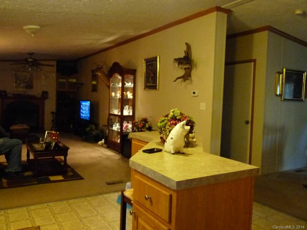 1457 State Rd S-28-313 Cassatt, SC 29032 - Photo 7 of 22