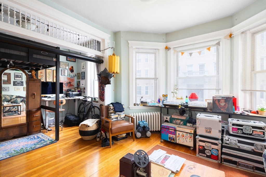 87 Gordon Street Boston, MA 02135 - Photo 9 of 12