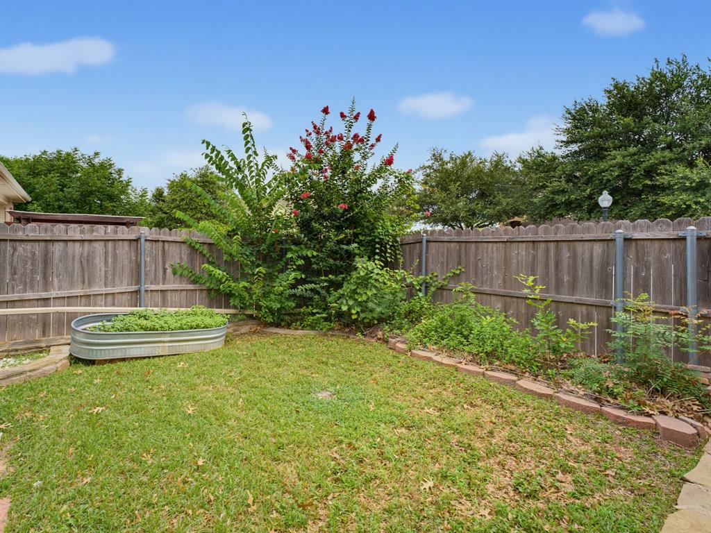 332 Emma Call Court Sunset, TX 76270 - Photo 23 of 31
