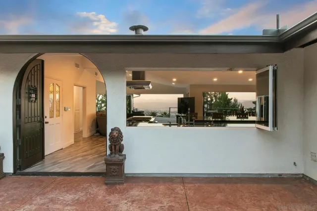 $1,595,000 | 5030 Helix Terrace, La Mesa, CA 91941