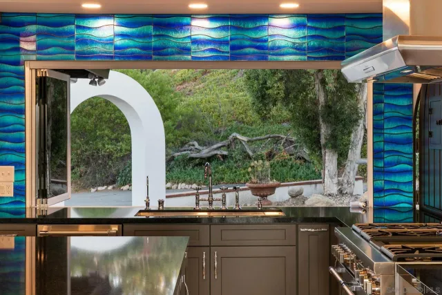 $1,595,000 | 5030 Helix Terrace, La Mesa, CA 91941