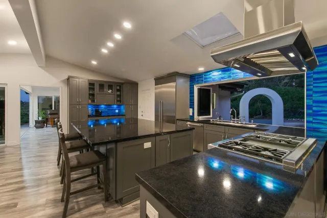 $1,595,000 | 5030 Helix Terrace, La Mesa, CA 91941