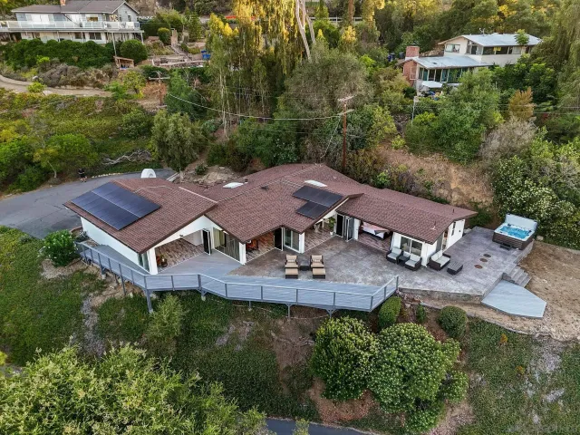 $1,595,000 | 5030 Helix Terrace, La Mesa, CA 91941