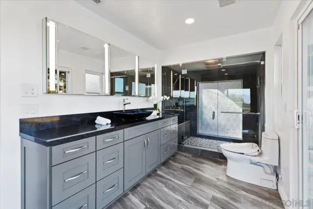 $1,595,000 | 5030 Helix Terrace, La Mesa, CA 91941