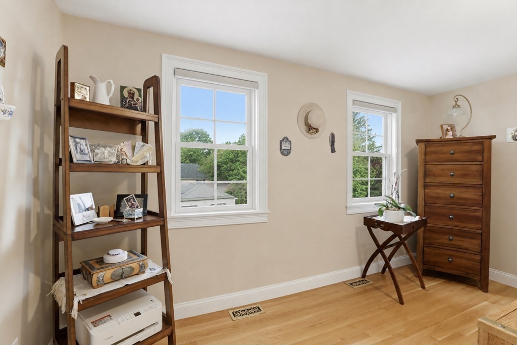 6 Safford Street, Unit 2 Ipswich, MA 01938 - Photo 26 of 35