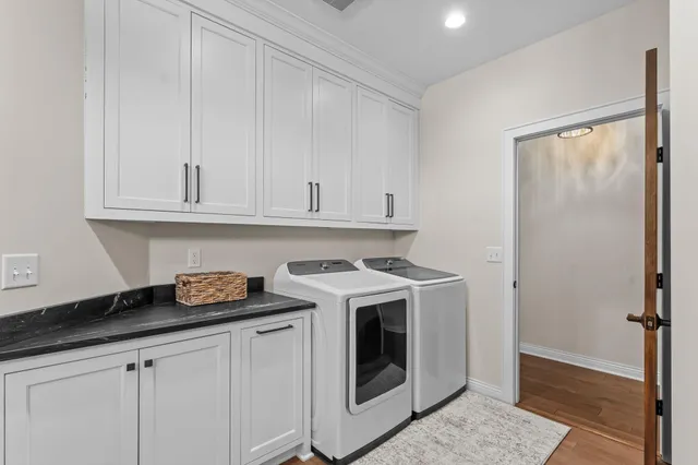 $1,150,000 | 9631 Norway Hills Trail, Lakeville, MN 55044