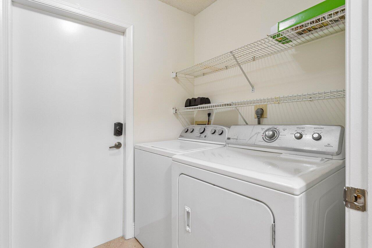 10934 Crescendo Circle Boca Raton, FL 33498 - Photo 22 of 59 Laundry