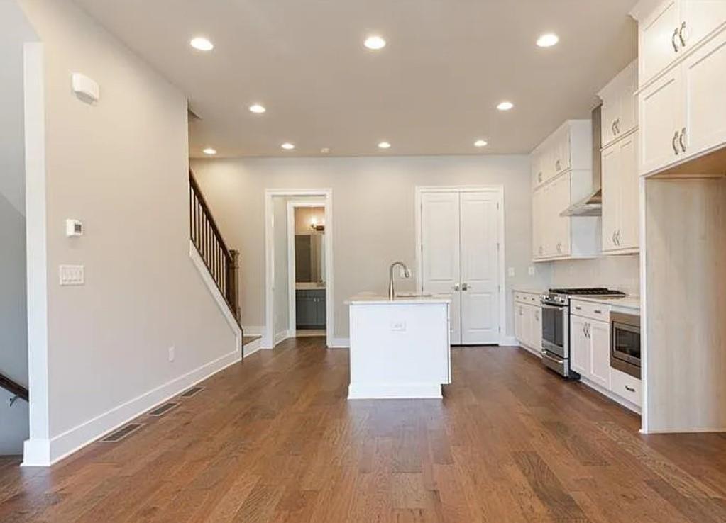 849 Constellation Drive Decatur, GA 30033 - Photo 11 of 14