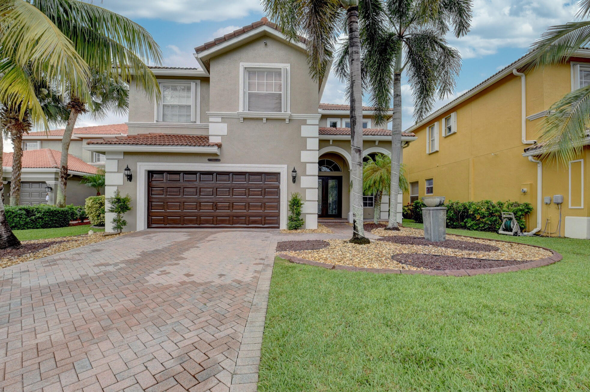 11101 Laurel Walk Road Wellington, FL 33449 - Photo 5 of 69 05_dsc_3917_18_19_20_21