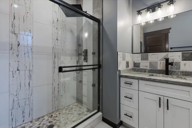 a view of a hallway with washer and dryer