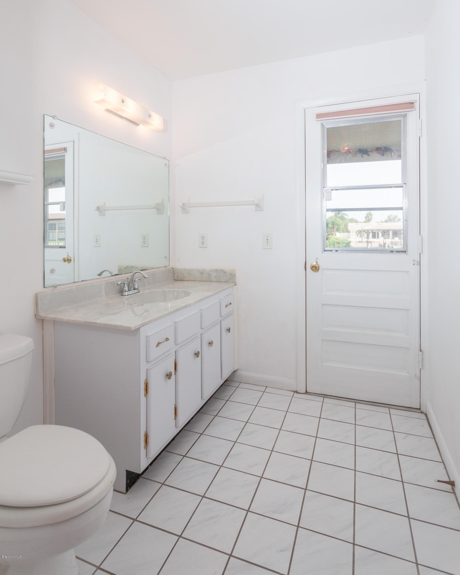 221 Bimini Road Cocoa Beach, FL 32931 - Photo 16 of 21 Guest Bathroom