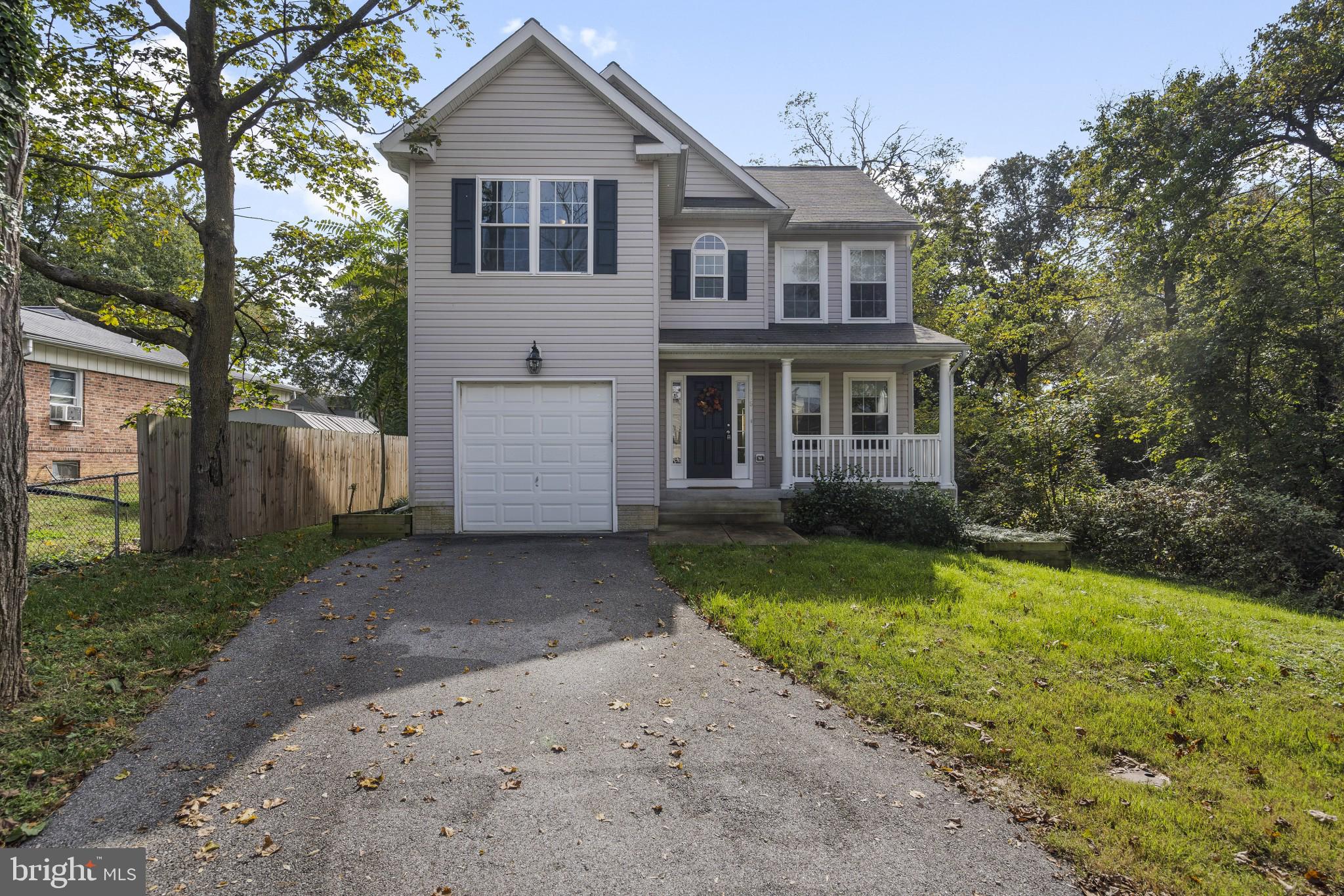 215 9th Avenue Baltimore, MD 21225 - Photo 3 of 34