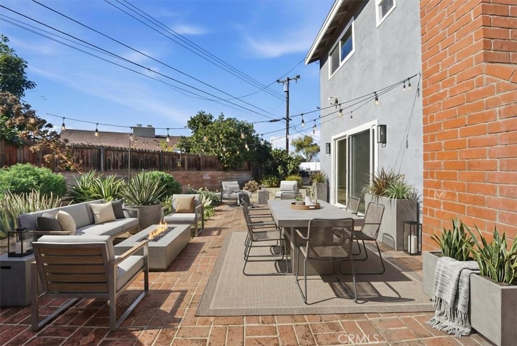 1410 Pleasant View Drive Redlands, CA 92374 - Photo 36 of 44 a view of a patio with couches and potted plants