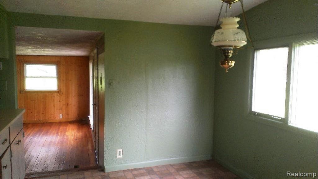 5185 West Curtis Road Coleman, MI 48618 - Photo 4 of 12 6.jpg