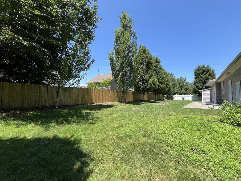 20 Gaspee Street Chicopee, MA 01013 - Photo 27 of 30