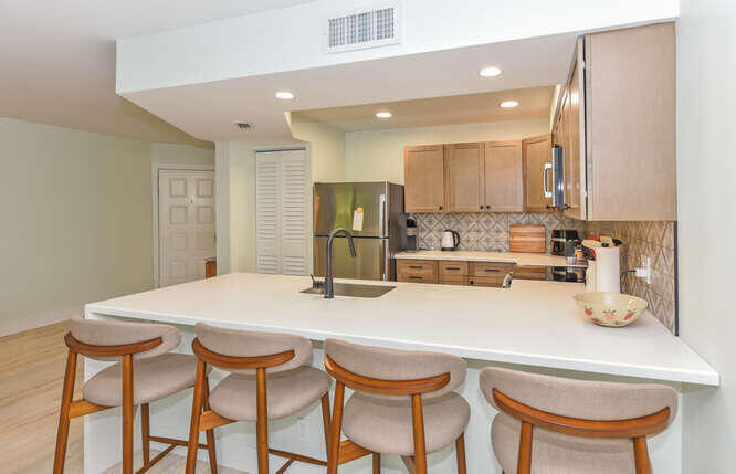 1605 Highway 1, Unit E103 Jupiter, FL 33477 - Photo 11 of 40 1605 US1 Apt E103 Jupiter FL-small-009-0