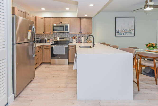 1605 Highway 1, Unit E103 Jupiter, FL 33477 - Photo 12 of 40 1605 US1 Apt E103 Jupiter FL-small-015-0