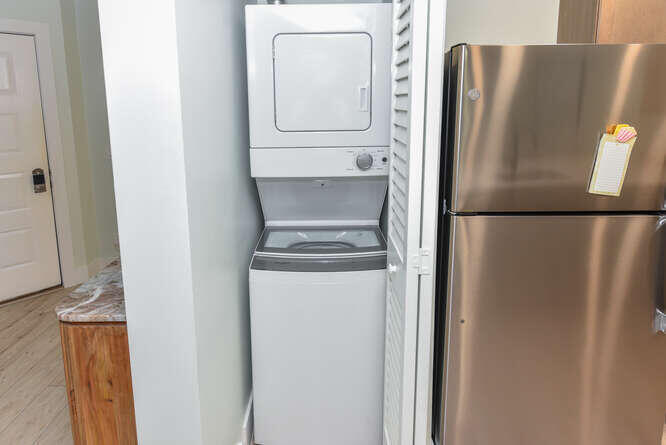 1605 Highway 1, Unit E103 Jupiter, FL 33477 - Photo 14 of 40 1605 US1 Apt E103 Jupiter FL-small-017-0