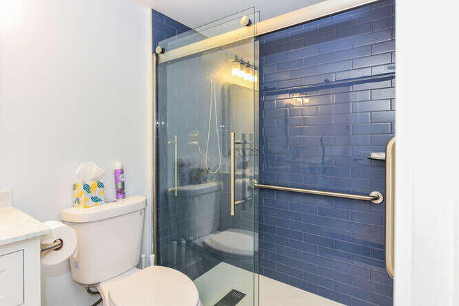 1605 Highway 1, Unit E103 Jupiter, FL 33477 - Photo 19 of 40 1605 US1 Apt E103 Jupiter FL-small-022-0