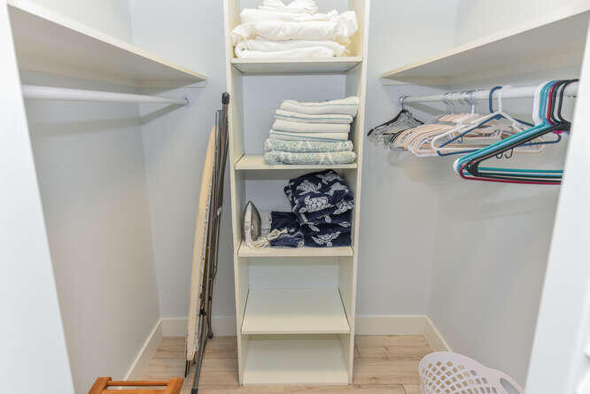 1605 Highway 1, Unit E103 Jupiter, FL 33477 - Photo 21 of 40 1605 US1 Apt E103 Jupiter FL-small-024-0