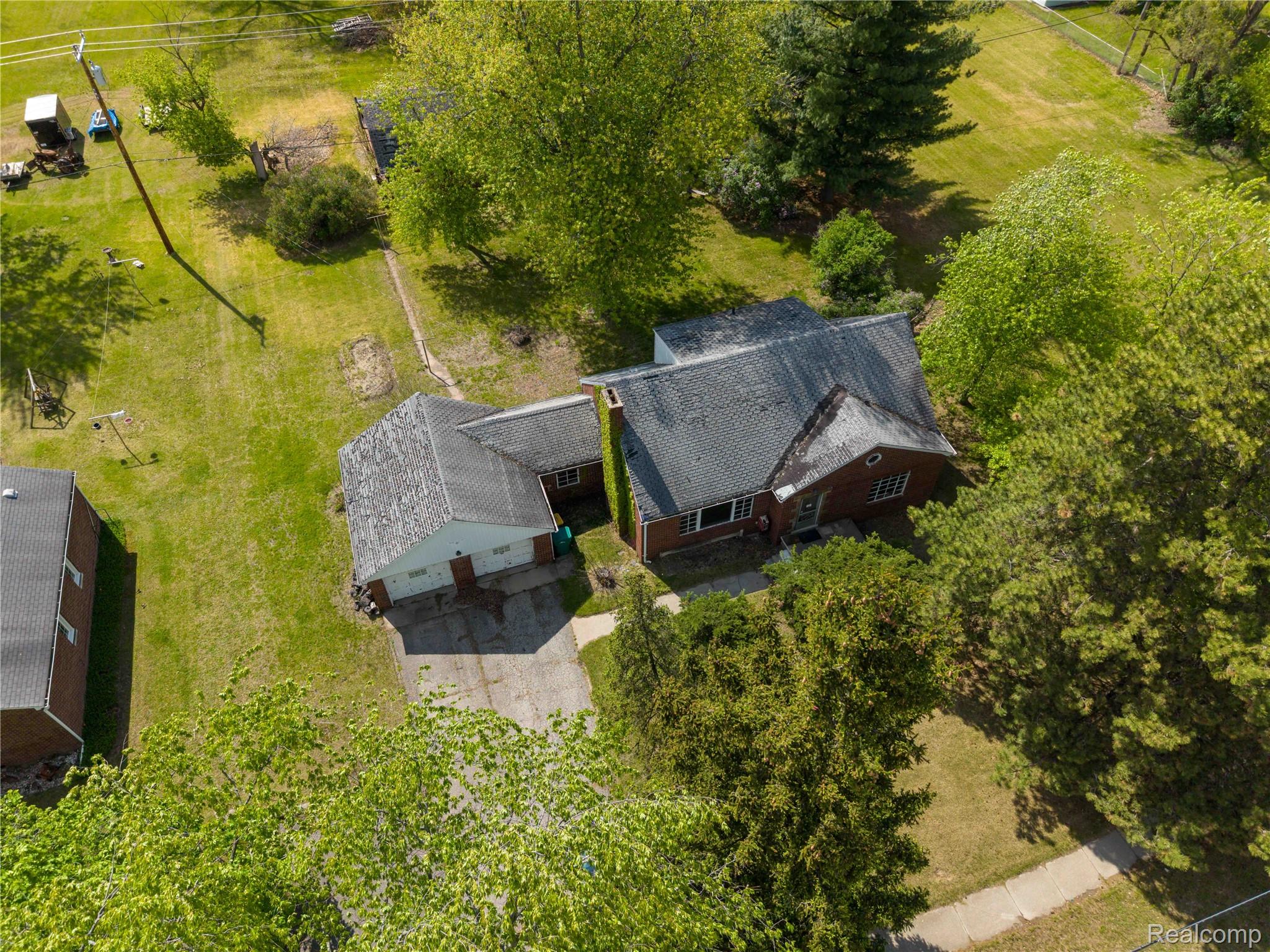 9282 Wayne Road Romulus, MI 48174 - Photo 33 of 39 33.jpg