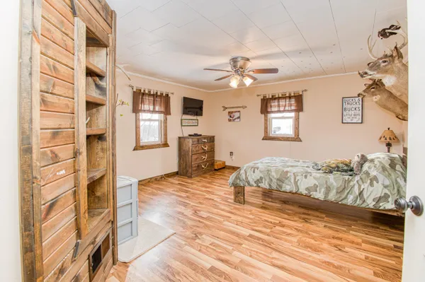 $279,900 | 94 County J, Benton, WI 53803