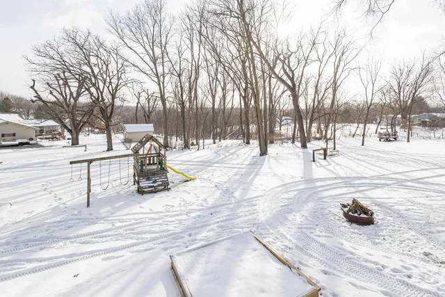 $289,900 | 94 County J, Benton, WI 53803