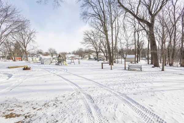 $279,900 | 94 County J, Benton, WI 53803