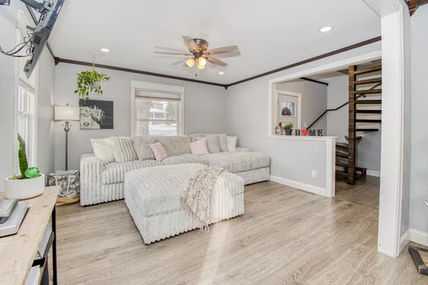 $279,900 | 94 County J, Benton, WI 53803