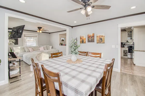 $279,900 | 94 County J, Benton, WI 53803