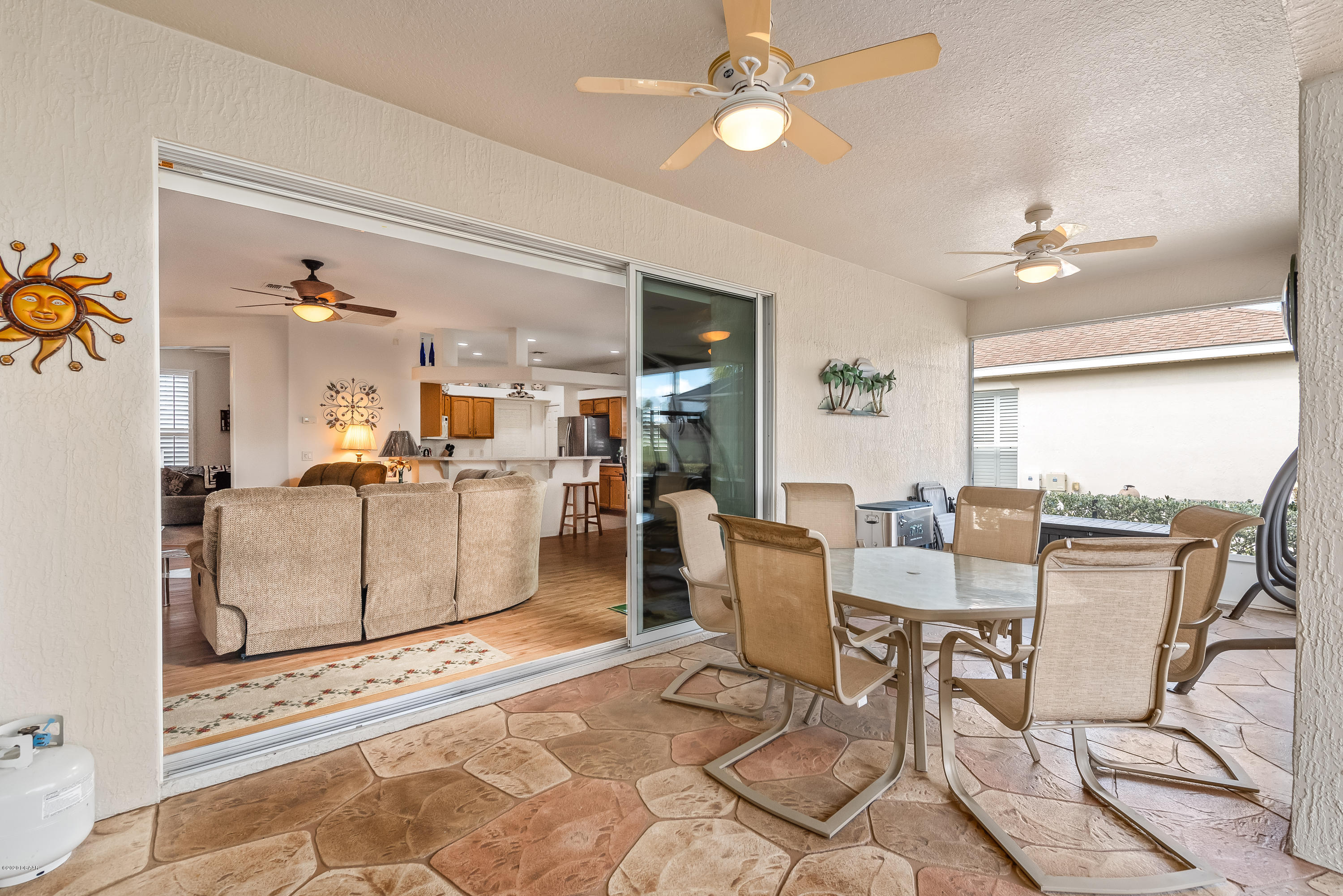 15757 Southwest 11th Court Road Ocala, FL 34473 - Photo 13 of 52 9.0