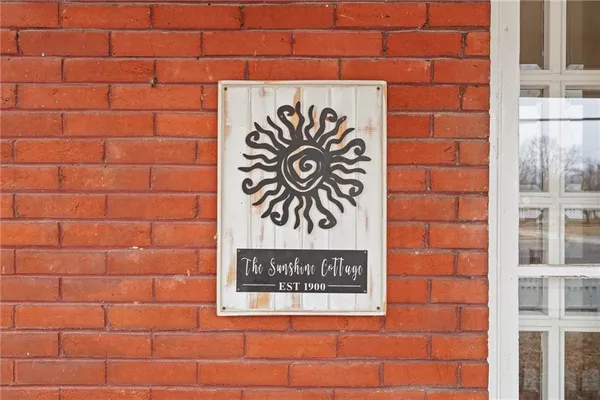 $295,000 | 1805 South Street, Lexington, MO 64067