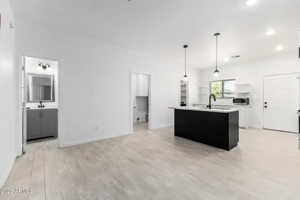 $315,000 | 2532 East Jones Avenue, Phoenix, AZ 85040