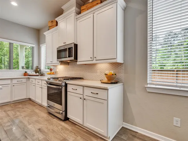 $308,000 | 212 North Spotted Fern Drive, Montgomery, TX 77316