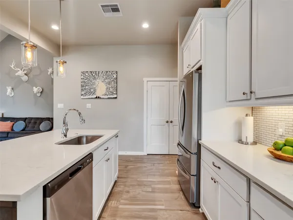 $308,000 | 212 North Spotted Fern Drive, Montgomery, TX 77316