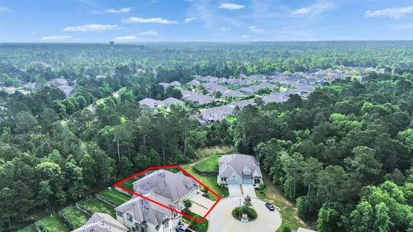 $308,000 | 212 North Spotted Fern Drive, Montgomery, TX 77316