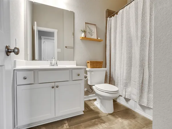 $308,000 | 212 North Spotted Fern Drive, Montgomery, TX 77316