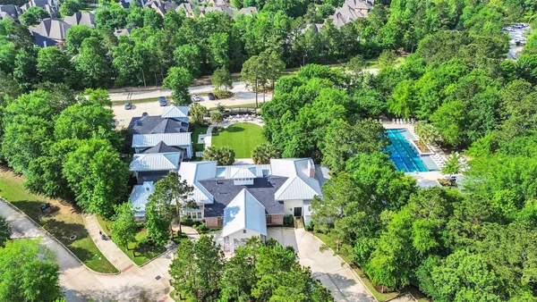 $308,000 | 212 North Spotted Fern Drive, Montgomery, TX 77316
