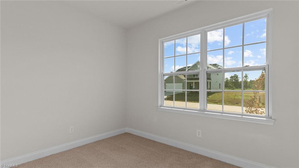 633 Starfall Road Graham, NC 27253 - Photo 3 of 18 Gallery Image 3