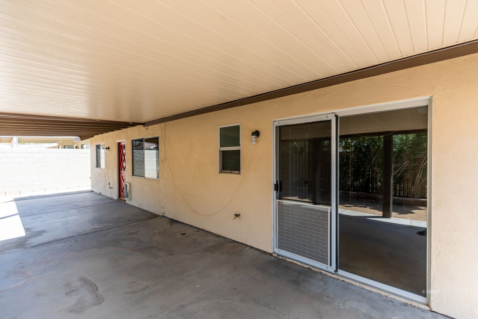 413 Petris Avenue Ridgecrest, CA 93555 - Photo 28 of 30 a view of balcony
