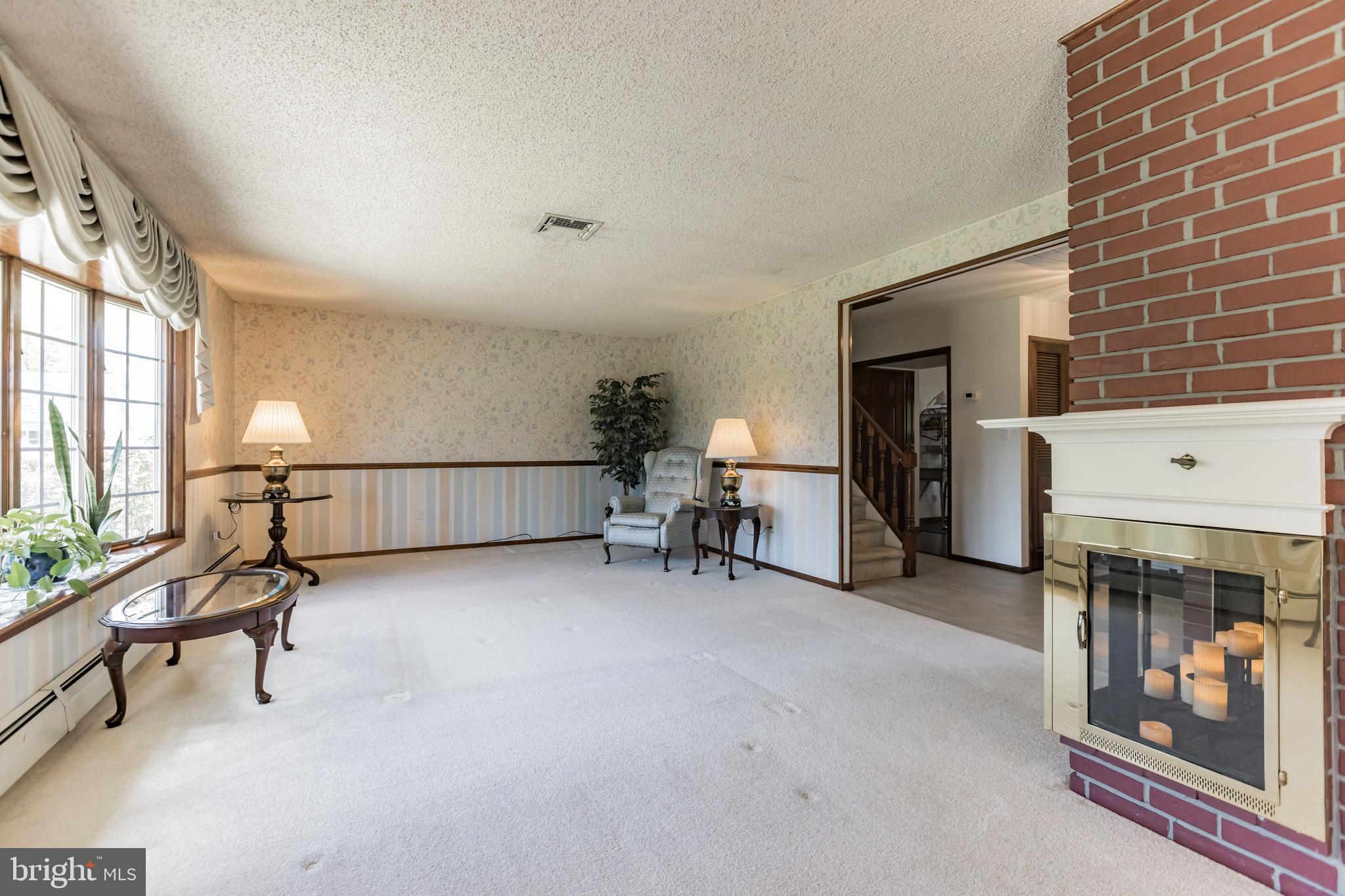 14 Red Berry Road Levittown, PA 19056 - Photo 8 of 30