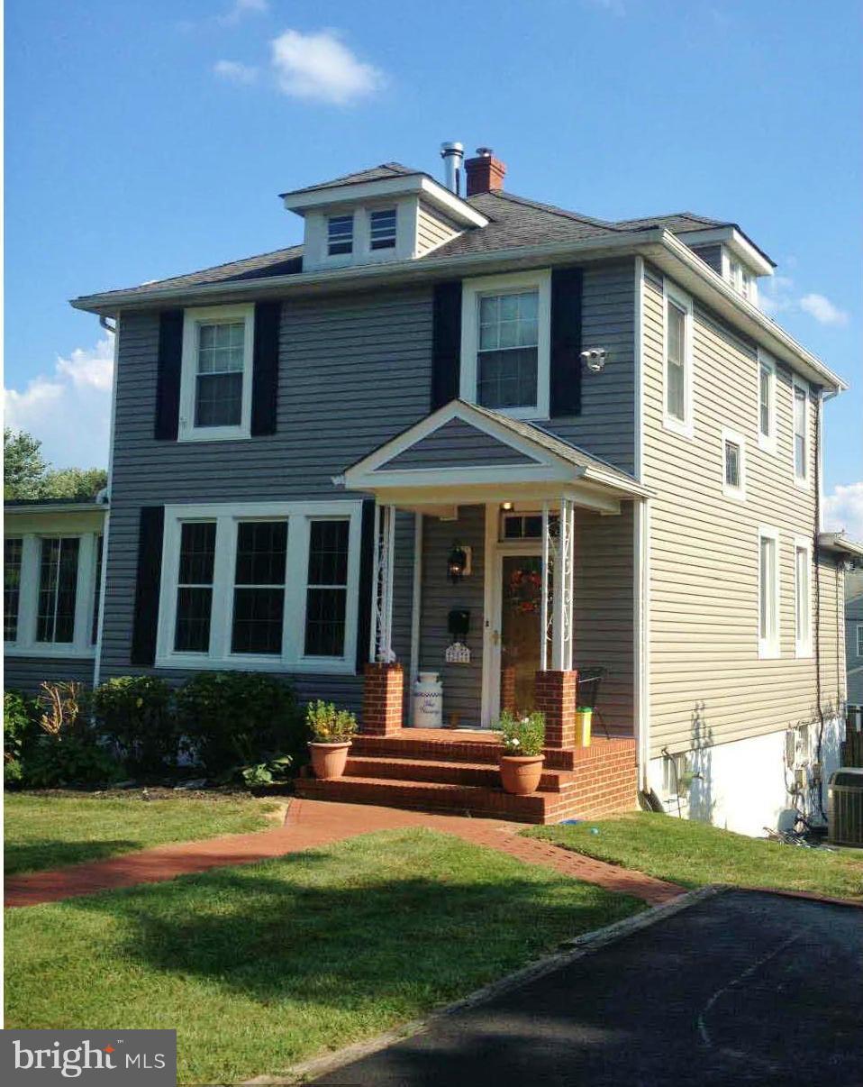 207 Greenwood Road Linthicum Heights, MD 21090 - Photo 2 of 24 Exterior (Front)