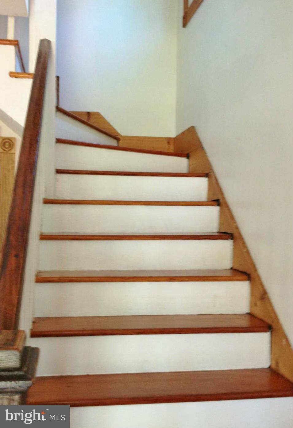 207 Greenwood Road Linthicum Heights, MD 21090 - Photo 20 of 24 Interior (General)